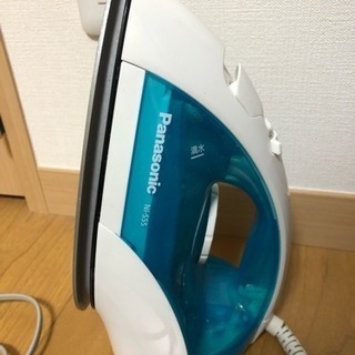 【再値下げしました】パナソニック コード付きスチームアイロン ブ...