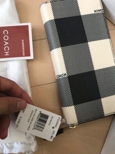 コーチ長財布 COACH  再入荷
