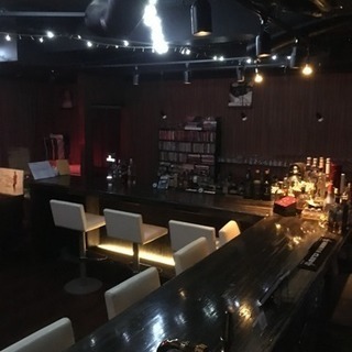 お洒落なバーで働いてみませんか！の画像