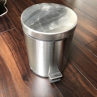 イケアのゴミ箱あげます