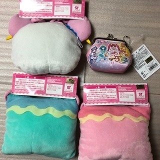プリキュアのポーチセットの画像