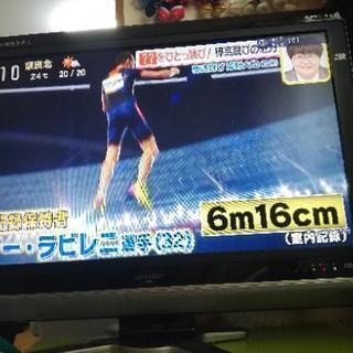 AQUOS世界の亀山モデルの32型テレビ！！
