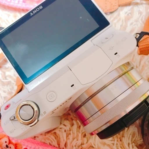 SONYミラーレス一眼もらってください！