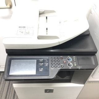 オフィス用品 キャビネット、デスク、ロッカー、棚、OA機器、シュレッダーの画像