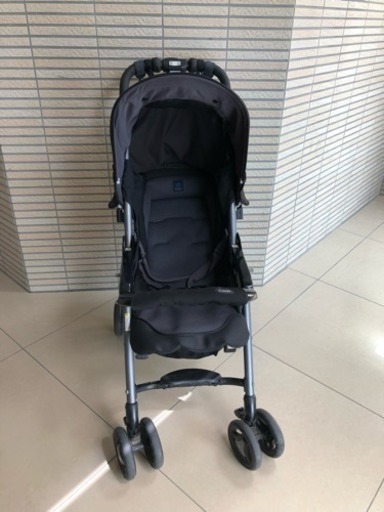 combiベビーシート➕ベビーカー