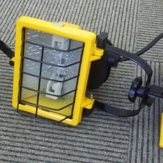 ハロゲン投光機２つセット　明るいです！の画像