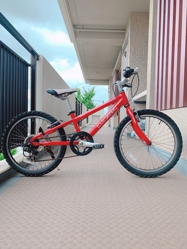5％下げて出品中！子供用自転車【ルイガノ20インチ（赤）】男の子が乗っても女の子が乗ってもカッコいいです！ぜひ誰か使って欲しい