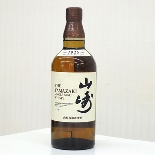 山崎　ウイスキー　サントリー　700ml