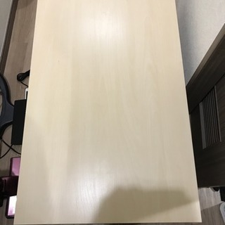 IKEAのローテーブルの画像