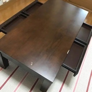 リビングテーブル引き出し付き