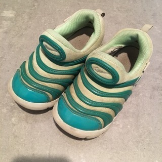 ナイキダイナモフリー 16cm