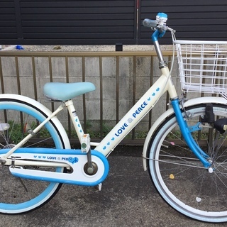 可愛い💕☆ラブピース 女の子用・自転車  22インチ 色・ブルー