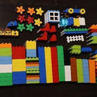 LEGO duplo 大量（250ピース以上）の画像