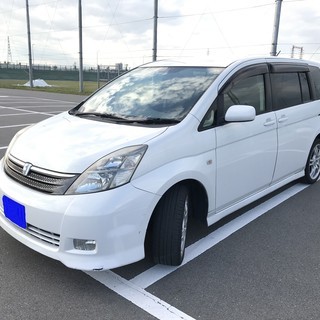 アイシス　2.0プラタナ　車検２年付の画像