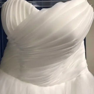 ウェディングドレス、パニエ、ドレス用バッグ、リボンカチューシャの画像