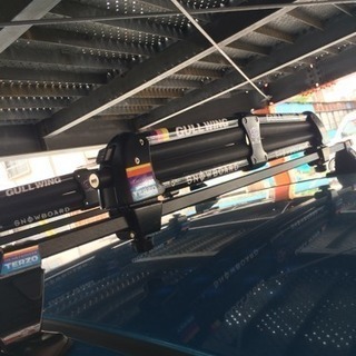 スノーボードキャリア4枚載せの画像