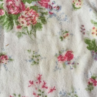 ユニクロ ローラアシュレイコラボ90cmの画像