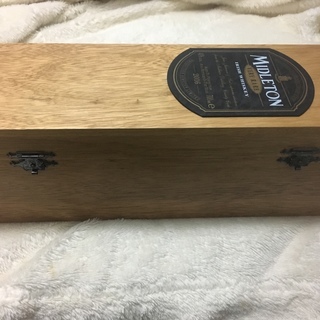 ミドルトンベリーレア 木箱の画像