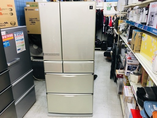 【六ヶ月間の保証付き】SHARP　560L　6ドア冷蔵庫【トレファク越谷店】