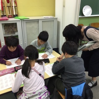 ティップネス・キッズ花まる学習会　蘇我教室【子どもたちの成長をサポートするステキな仕事】★週1日～《時給1200円～》年長さん～小学生を指導★の画像