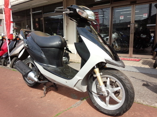 NO.2668　ＺＺ（ジーツー）　２サイクル７．２馬力　ハネ付き　１２インチ　ブラック　☆彡