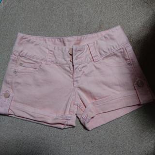 ショートパンツ