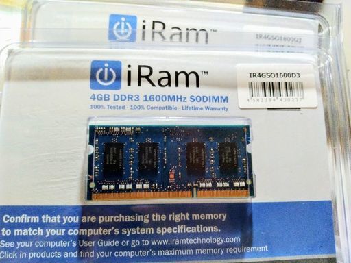 メモリ　iRam 4GB×2枚 ジャンク