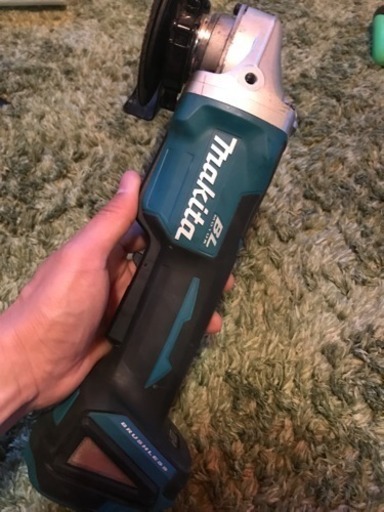 マキタ 充電式ディスクグラインダー！