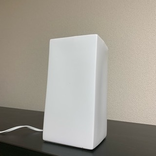ニトリ テーブルランプの画像