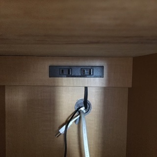 収納棚　コンセント付　キャスター付　キッチンの画像