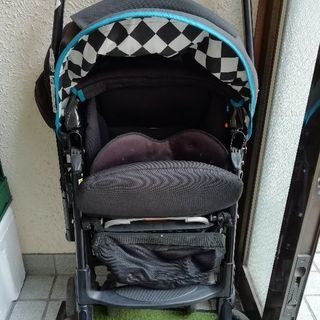 ベビーカーの画像
