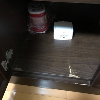 食器棚  突っ張り棒付き！※交渉中の画像