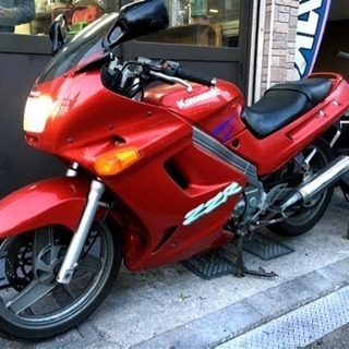 カワサキ ZZR250 単車の画像