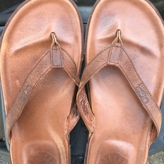 UGG サンダル メンズ 中古