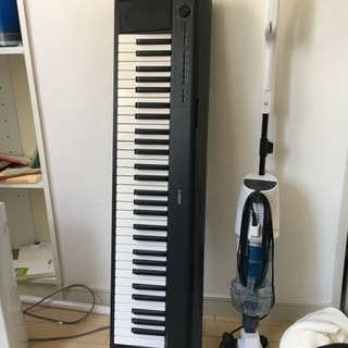 電子ピアノ キーボードの画像