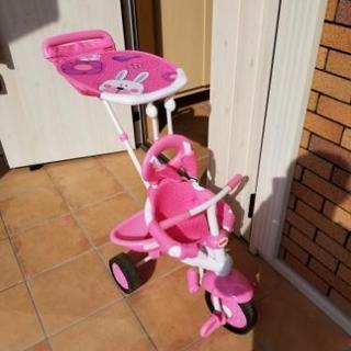 トイざラスで買った三輪車
