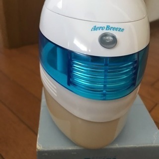 ELAICE (エレス) AeroBreeze エアロブリーズ コンパクト気化式加湿器 ブルーの画像