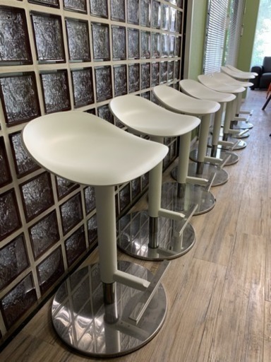 IKEA JANINGE ヤニンゲ バースツール カウンターチェア 8脚セット