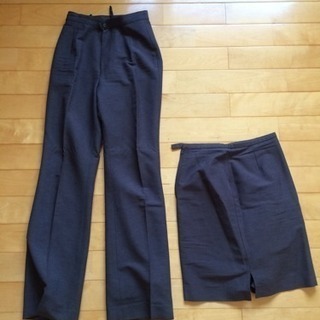 スーツ３点セットの画像