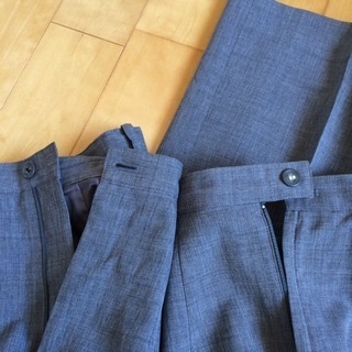 スーツ3点セットの画像