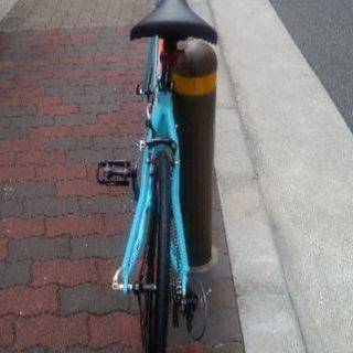 🚴¥35,800⤵️¥29,800 schwinn fastback2フラットバーの画像