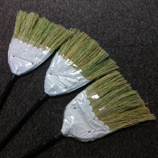 座敷ほうきとモップセットです。の画像