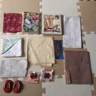 ハンカチ、小物など、まとめてセット販売
