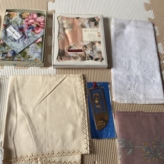ハンカチ、小物など、まとめてセット販売の画像