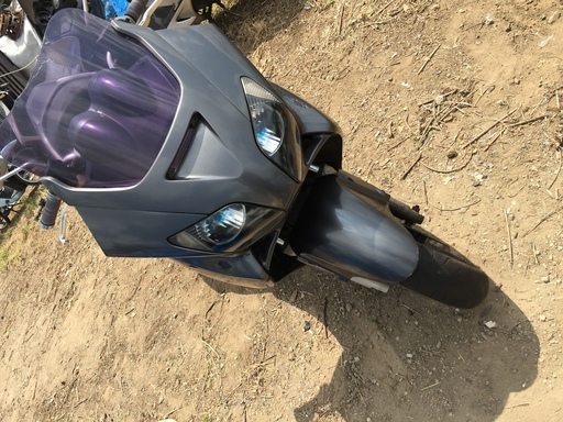 ホンダ フォルツァ MF06 　鍵あり　書類なし　黒　傷、汚れあり　HONDA  バイク