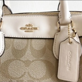 COACHショルダーバッグの画像