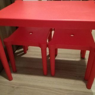 折り畳み　子供学習机&椅子2セットの画像