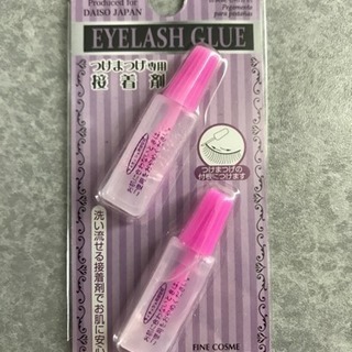 ダイソー　つけまつげ&接着剤のセットの画像
