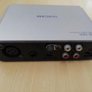 TASCAM　オーディオインターフェースの画像