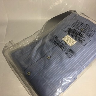 カッターシャツ未使用ですの画像